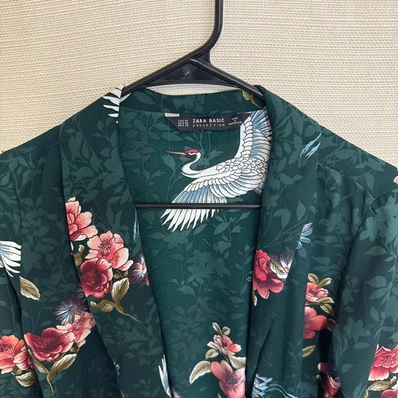 Zara Green Floral Kimono Blazer - Picture 3 of 3